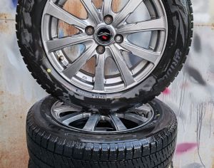 R15 დისკები საბურავებით