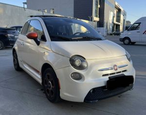 იშლება ფიატ 500 ეექტრო