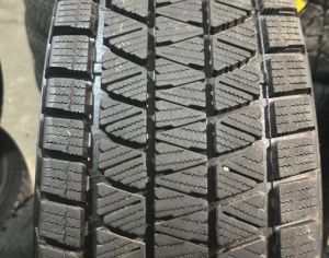 R16  265/70 ზამთარი