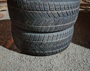 R18  235/45 ზამთარი