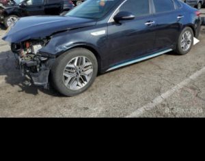 KIA OPTIMA // HYBRID 2018