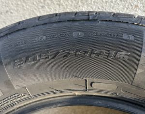 R16  205/70 ყველა სეზონი