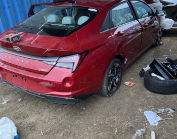 HYUNDAI Elantra 2022 2