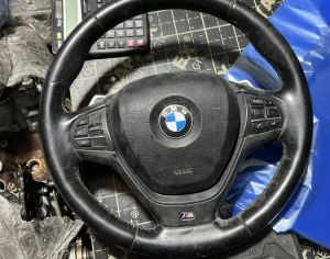 BMW X3 / X4 M პაკეტის საჭე აირბაგით