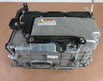 PRIUS 2010-2015 ინვენტორი. 558-121-999