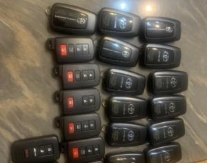 TOYOTA  Lexus JEEP DODGE FIAT Chevrolet cadillac GMC BUICK Hyundai Honda ... გასაღებები პროგრამირებით