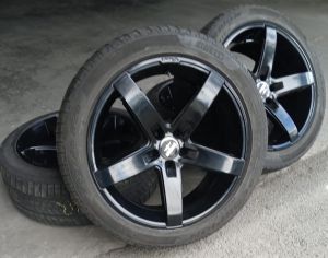 5/112,R-20,J-9,ET-30..MERCEDES,AUDI,VOLKSWAGEN,BMW..20/255/45..ORIGINAL GERMANY..BROCK