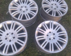 R18 MERCEDES-BENZ E 350 1990-2024