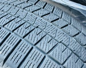 Dunlop wintermaxx R18  225/55 ზამთარი