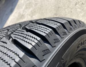 R17  225/65 ზამთარი