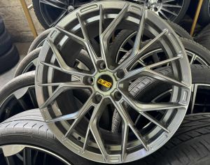 5/120,R-18,J-8,ET-35..BMW..ORIGINAL FORGED WHEELS