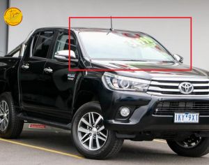 TOYOTA HILUX 2015-2020 წინა საქარე მინა