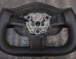 TESLA Model Y 2019-2024 საჭე