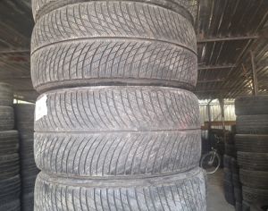 R21  285/35 ზამთარი უკანა . წინა 255/40