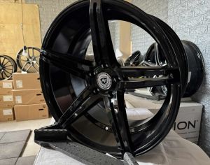 5/120,R-20,J-11 da J-10,ET-35.. BMW X5 M / X6 M / X5..TESLA..CADILLAC..ARTFORM WHEELS..ORIGINAL ITALY!!!