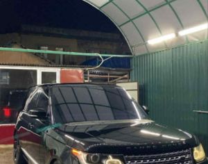 იშლება Range Rover იდეალურ მდგომარეობაში ..