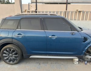 კარი, უკანა კაპოტი, უკანა კარი, უკანა ბაგაჯნიკი