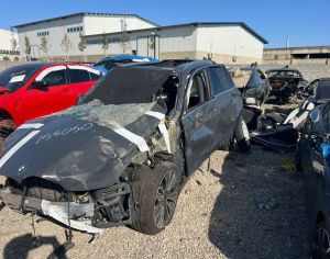 იშლება X5 05