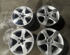 R17 MERCEDES-BENZ E 320 2025