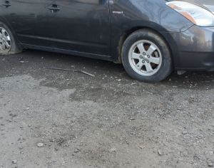 იშლება მეორე თაობა პრიუსები