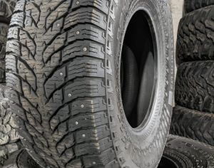 R17  315/70 ზამთარი - პრემიუმ ( საბურავები )