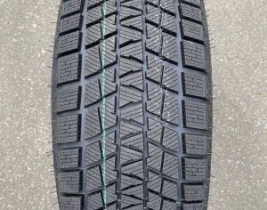 R17  215/65 ზამთარი