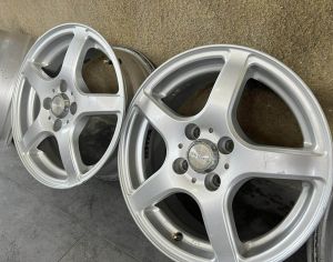 4/100,R-15,J-6,ET-43..TOYOTA,HONDA,NISSAN,OPEL,VW,MAZDA,DAIHATSU,SUZUKI,MINI,FIAT,RENAULT..ORIGINAL JAPAN!!!