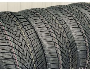 R20  275/35 ზამთარი