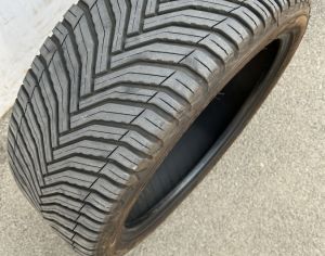 Michelin Cross Climate 2 R18  225/40 M+S