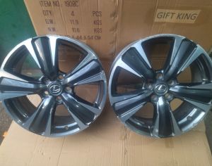 R18 LEXUS UX 200 2010-2025