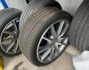 R19 MERCEDES-BENZ E 350 / E 200 / E 300 / E 550 / E 63 AMG