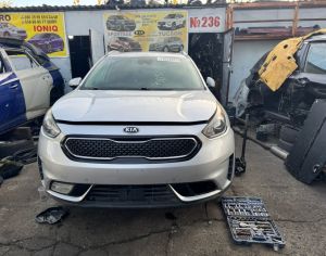 იშლება 2017 წლიანი ტოურინგი! ისნის ქვედა ბაზრობა 237 მაღაზია