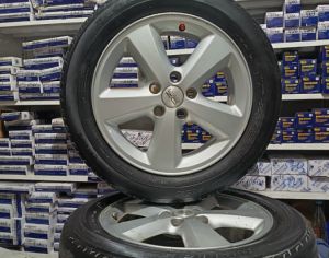 R16 FORD Transit Connect 2013