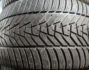 R22  315/30 + R21 295/35 - ზამთარი