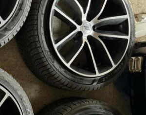 R20 DODGE Challenger 2010-2025