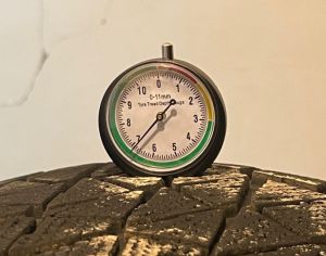 R17  265/65 ზამთარი