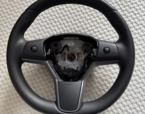 TESLA Model 3 2018-2020