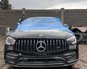 იშლება 2022 GLC 43 Coupe AMG ბათუმში 557 35 55 63