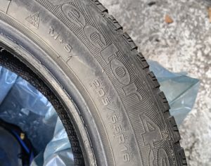 R16  205/55 ზამთარი