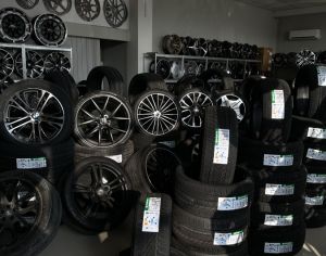 4 ცალი ზამთრის საბურავები, დაგვიკავშირდით ბევრი ზომები გვაქვს