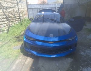 იშლება Chevrolet camaro