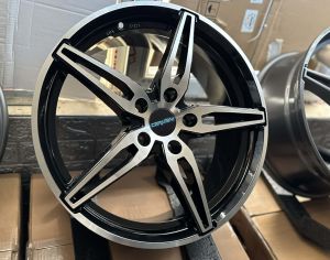 5/114.3,R-18,J-7/5,ET-40..TOYOTA,NISSAN,KIA,HONDA,JEEP COMPASS,LEXUS..ORIGINAL ITALY!!!CARMANI WHEELS