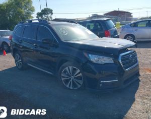 დაიშალა Subaru Ascent Limited
