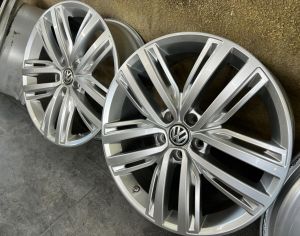 5/112,R-19,J-7,ET-43..VOLKSWAGEN,AUDI,SKODA..ORIGINAL ITALY!!!R-LINE