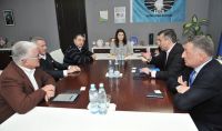 ტარიელ ხეჩიკაშვილი ძარიან ავტომობილებში მსოფლიო ჩემპიონატის დამფუძნებელს შეხვდა